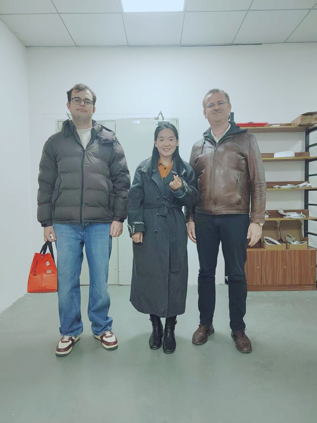 BeeHappy showroom with visiting client